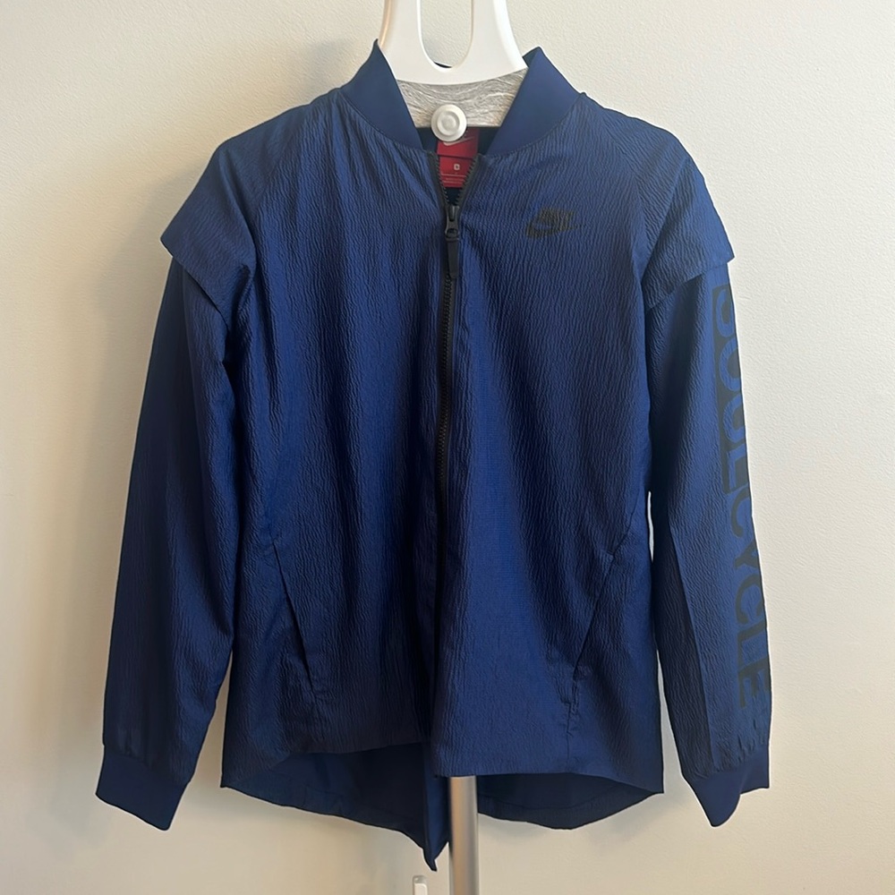 SoulCycle x Nike jacket / vest windbreaker NEW small - removeable sleeves unisex